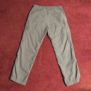 REI vintage hiking pants 32x30 grey